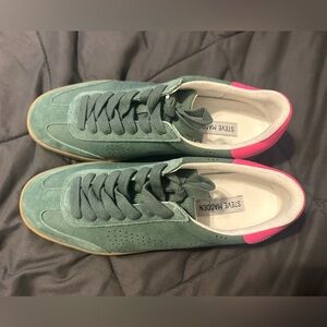 Steve Madden sneakers